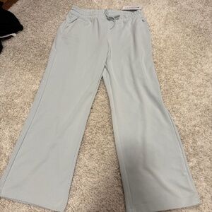 NWT Athleta Seasoft Straight Pant - Pale Blue - Size Large
